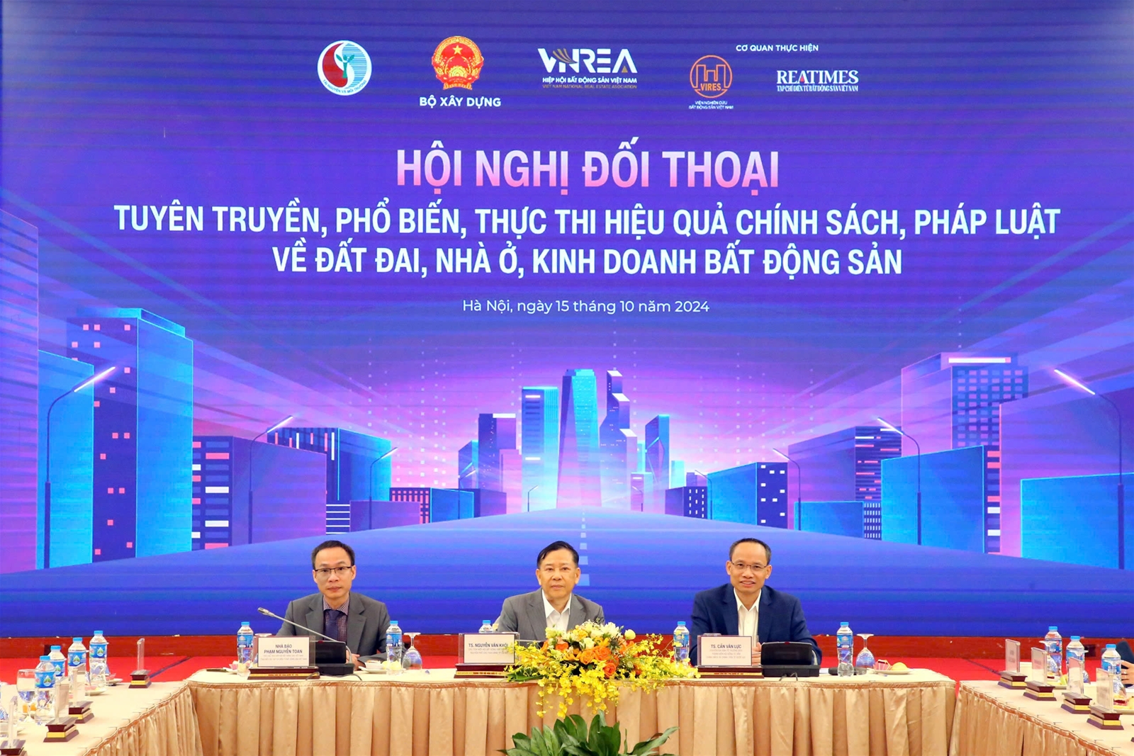 Hội nghị Đối thoại “Tuyên truyền, phổ biến, thực thi hiệu quả chính sách, pháp luật về đất đai, nhà ở, kinh doanh bất động sản”